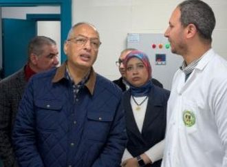 رئيس هيئة الرقابة على الصادرات والواردات يتفقد معامل ميناء الدخيلة 