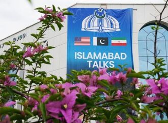 "ذا أتلانتيك" تكشف عن موعد محتمل لانعقاد الجولة الثانية من المحادثات الإيرانية الأمريكية