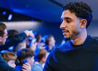 حسابات السيتي تحتفي بـ عمر مرموش بعد تألقه الإفريقي بكأس الأمم