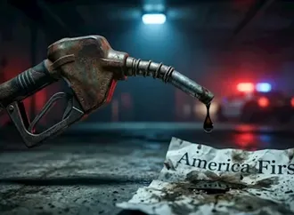 معركة البنزين وفخ بزشكيان.. هل تبتلع "حرب إيران" خطاب ترامب للأمة؟