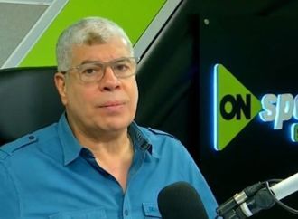 شوبير يفجر مفاجأة حول مباراة الأهلي وسموحة