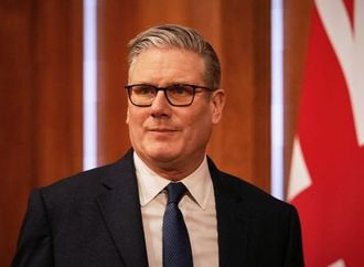 ستارمر: خطاب ترامب حول إيران يتعارض مع القيم البريطانية