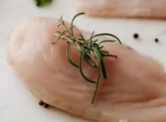 طريقة عمل الدجاج المسحب على الفحم فى البيت