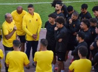 على ماهر يلقى محاضرة بالفيديو قبل مران سيراميكا استعدادًا لمواجهة بيراميدز