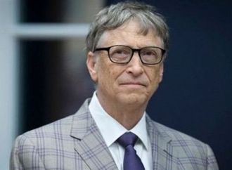 بيل جيتس يحذر من تصاعد الهجمات السيبرانية المدعومة بالذكاء الاصطناعي