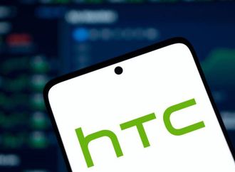 HTC تطرح هاتفا بمواصفات ممتازة وسعر منافس