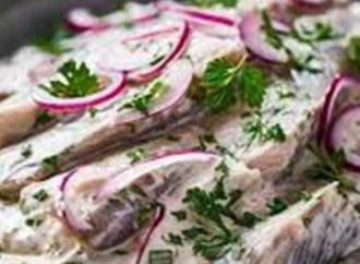 الصحة: نصائح طبي لتجنب أخطار التسمم الناتج عن تناول الأسماك المملحة