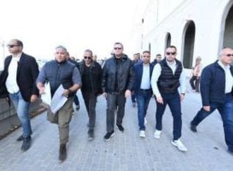 وزير الإسكان يتفقد مشروع «كوبرى C19» والمدينة التراثية بالعلمين الجديدة