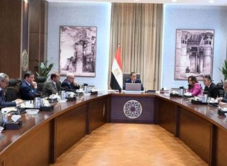 رئيس الوزراء يستعرض الآلية المقترحة لضمان تمويل مشروعات البنية التحتية في مصر