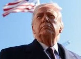 ترامب: 34 سفينة عبرت هرمز وهو أعلى رقم منذ بدء إغلاق إيران للمضيق