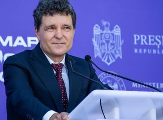 رئيس رومانيا يشارك في أول اجتماع لـ"مجلس السلام" الذي شكله ترامب