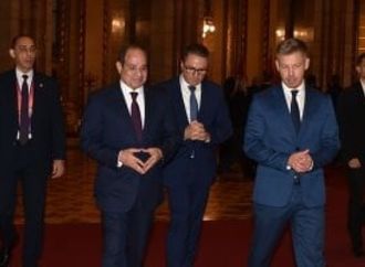 فخامة الرئيس السيسى يفتح أبواب المنطقة الاقتصادية لقناة السويس أمام الاستثمارات المجرية