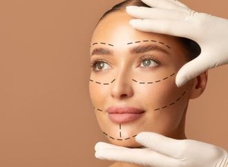 وداعًا لامتلاء الوجه.. 7 طرق فعّالة بدون عمليات تجميل