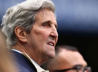 جون كيري: نتنياهو عرض خطط مهاجمة إيران على أوباما وبايدن وبوش ورفضوها