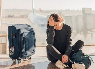 70 % من المسافرين يعانون اضطراب الرحلات الجوية.. هذه الفئات الأكثر تضررًا