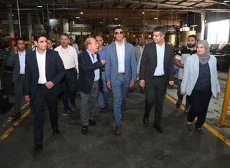 وزير الصناعة ومحافظ الشرقية يتفقدان 3 مصانع للصناعات الهندسية والكهربائية