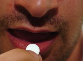 صحتك بالدنيا.. علاج تجريبى للسكرى والسمنة.. وأفضل الزيوت للتحكم بالكوليسترول