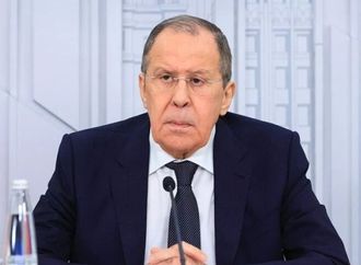 لافروف يشكك في أهلية فرنسا وألمانيا لضمان أي اتفاقات جديدة بشأن أوكرانيا