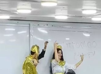 مصر.. فيديو رقص بالزي الفرعوني أمام الطلاب داخل مركز تعليمي يثير الجدل