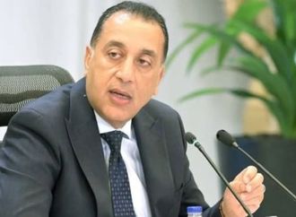 رئيس الوزراء يتابع تداعيات حادث تصادم ميكروباص ونقل ثقيل على الطريق الأوسطى