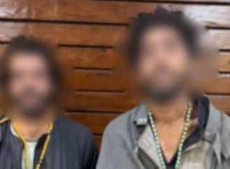 ضبط عاطلان يلقيان الحجارة على السيارات بطريق الإسكندرية الزراعى