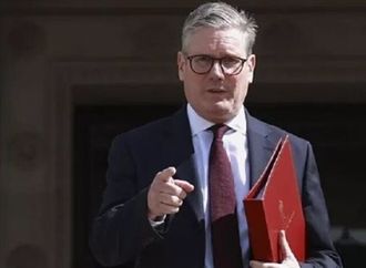 رئيس الوزراء البريطانى: قصف لبنان خطأ ويجب أن يتوقف فورا