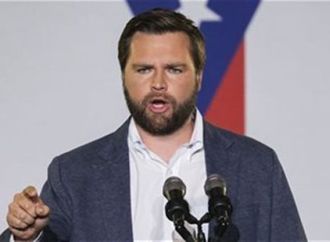 فانس: أبلغنا إيران بضرورة إخراج المواد النووية وحددنا خطوطنا الحمراء