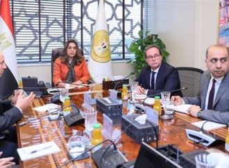 وزيرة التنمية المحلية والبيئة : ندعم توجه القطاع الخاص نحو خفض الانبعاثات الكربونية وتطبيق المسئولية الممتدة للمنتج