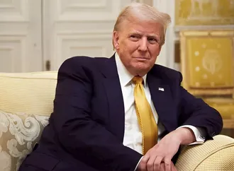 ترامب يعلق على نشره صورة له بهيئة يسوع.. ماذا قال؟