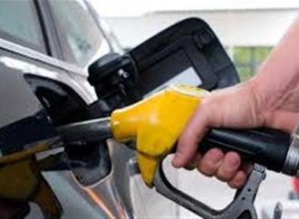 نهاية أسبوع ساخنة تشعل أسعار البنزين في الأسواق العالمية