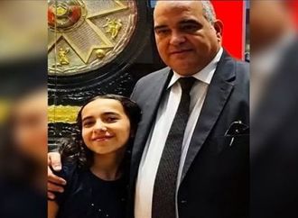 رحلة مصيف تنتهي بمأساة.. مصرع أب ونجلته غرقًا في مطروح ونقل الزوجة للعناية المركزة