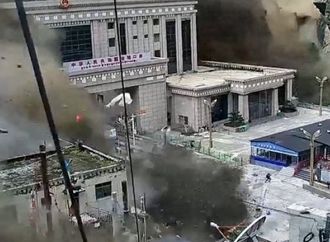 نيبال: ارتفاع عدد ضحايا الفيضانات في منطقة حدودية مع الصين إلى 160 قتيلا وفقدان المئات