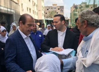 الصحة: جولة لـ المنشآت الطبية بالبحيرة وصرف مكافآت للمتميزين