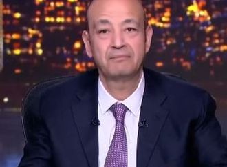 عمرو أديب ساخرا: حدث جلل والدنيا مقلوبة في مصر بسبب ضربة جزاء لم تُحتسب للأهلي