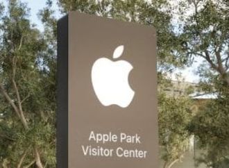 ناشرون ألمان يضغطون على الجهات التنظيمية لفرض غرامة على أبل