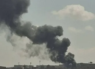 5 سيارات إطفاء لإخماد حريق مخزن أخشاب وخردة في طوخ بالقليوبية