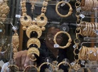 هل يواصل الانخفاض؟.. آخر تطورات أسعار الذهب اليوم السبت 6 يونيو 2026 فى مصر