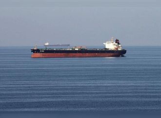 أمريكا تكشف عن حدود حصارها لمضيق هرمز وعودة سفينتين