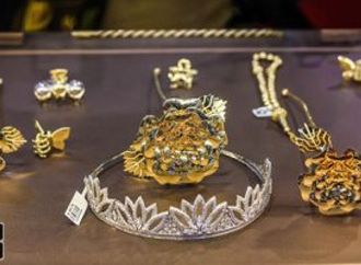 تراجع 10جنيهات بسعر الذهب اليوم الخميس.. وعيار 21 يسجل 7230 جنيها