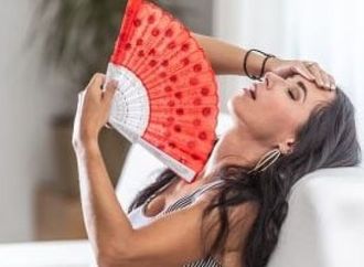 مع بداية الصيف.. اعرفى قواعد الإتيكيت فى الطقس الحار