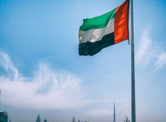 الإمارات تنفي نقل أو تحويل أي مبالغ مالية إلى إيران