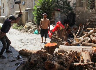 هيومن رايتس: الحوثيون يحرمون المدنيين في تعز من الغذاء والدواء