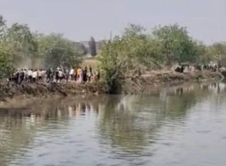 انتشال جثمان طالب لقي مصرعه غرقا بمياه بحر مويس بالشرقية