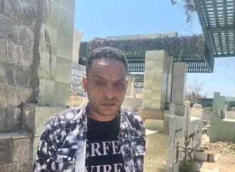 عرفت بوفاته من الفيسبوك.. والد طفل بورسعيد المتهم زوج أمه بإنهاء حياته: أطالب بإعدام طليقتي وزوجها