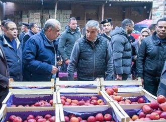 محافظ الإسكندرية يوجه بمقارنة أسعار الخضار والفاكهة داخل وخارج وكالة الحضرة