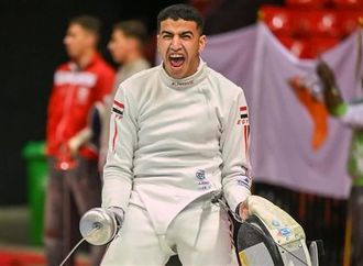 جامعة العاصمة تهنئ بطلها يوسف عمرو عبد الحكيم لحصده ذهبيتي إفريقيا لسيف المبارزة