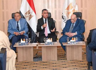 وزير التموين يبحث تطوير منظومة الخبز واستقرار قطاع المخابز