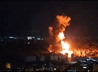 تصعيد أمريكي ضد إيران.. ضربات أوسع في اليوم الثاني وانفجارات بمناطق عدة