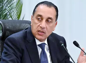 رئيس الوزراء يهنئ قداسة البابا تواضروس الثاني بعيد القيامة المجيد