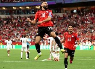 محمد صلاح يوافق على عرض بشكتاش.. وعقبة وحيدة تهدد حسم الصفقة